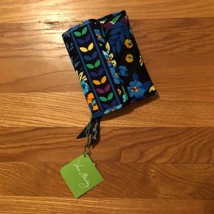 NWT Vera Bradley Euro Wallet Midnight Blues